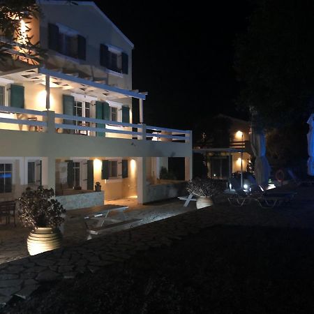 Villa Elaia Suites & Apartments No.7 Гайос Екстериор снимка