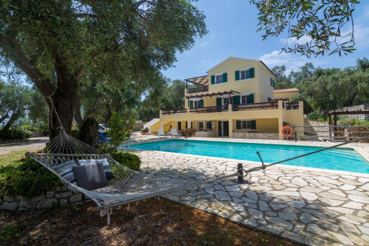 Villa Elaia Suites & Apartments No.7 Гайос Екстериор снимка