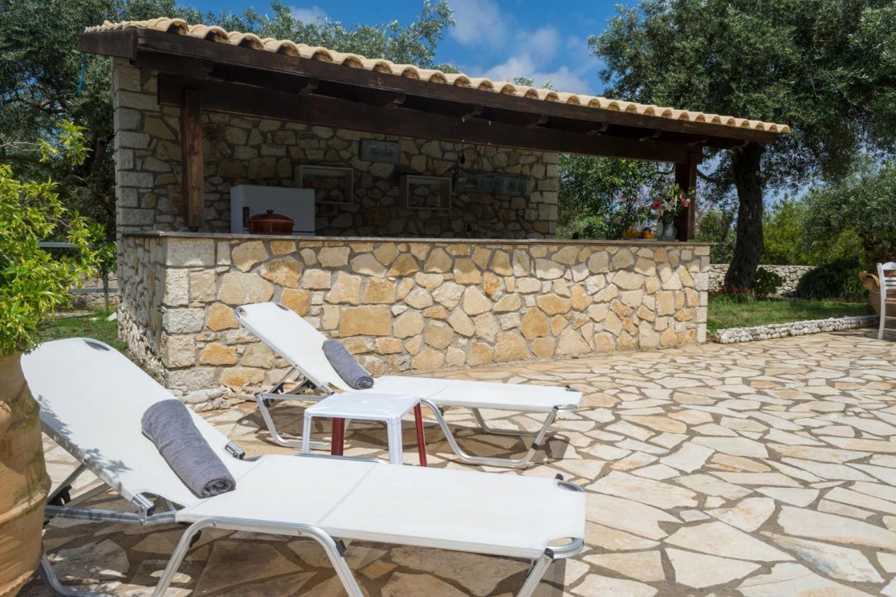 Villa Elaia Suites & Apartments No.7 Гайос Екстериор снимка