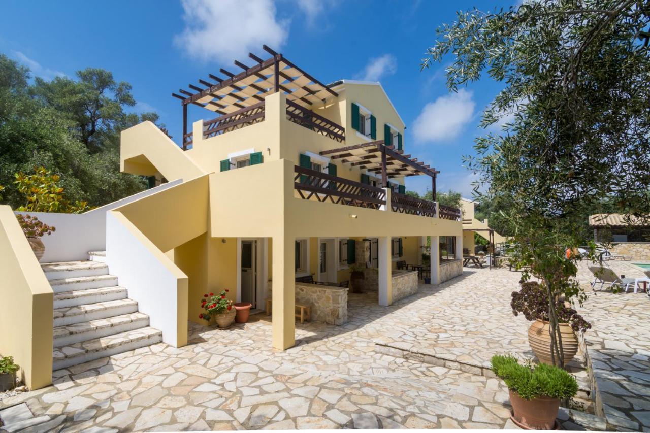 Villa Elaia Suites & Apartments No.7 Гайос Екстериор снимка