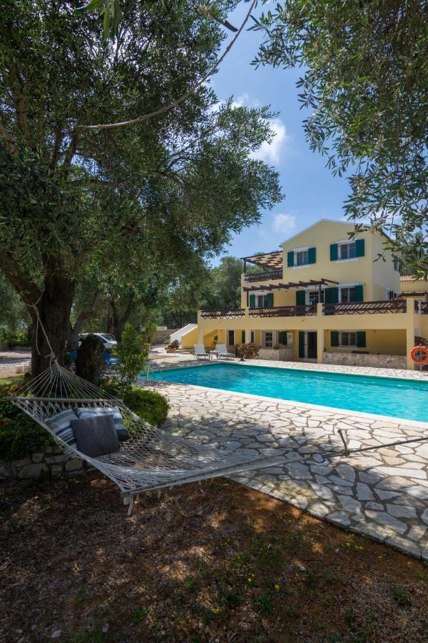 Villa Elaia Suites & Apartments No.7 Гайос Екстериор снимка