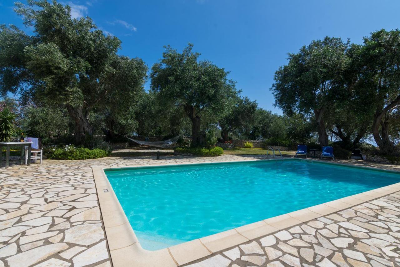 Villa Elaia Suites & Apartments No.7 Гайос Екстериор снимка