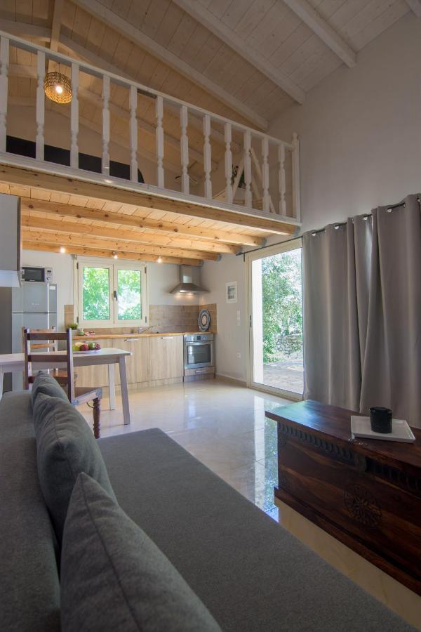 Villa Elaia Suites & Apartments No.7 Гайос Екстериор снимка