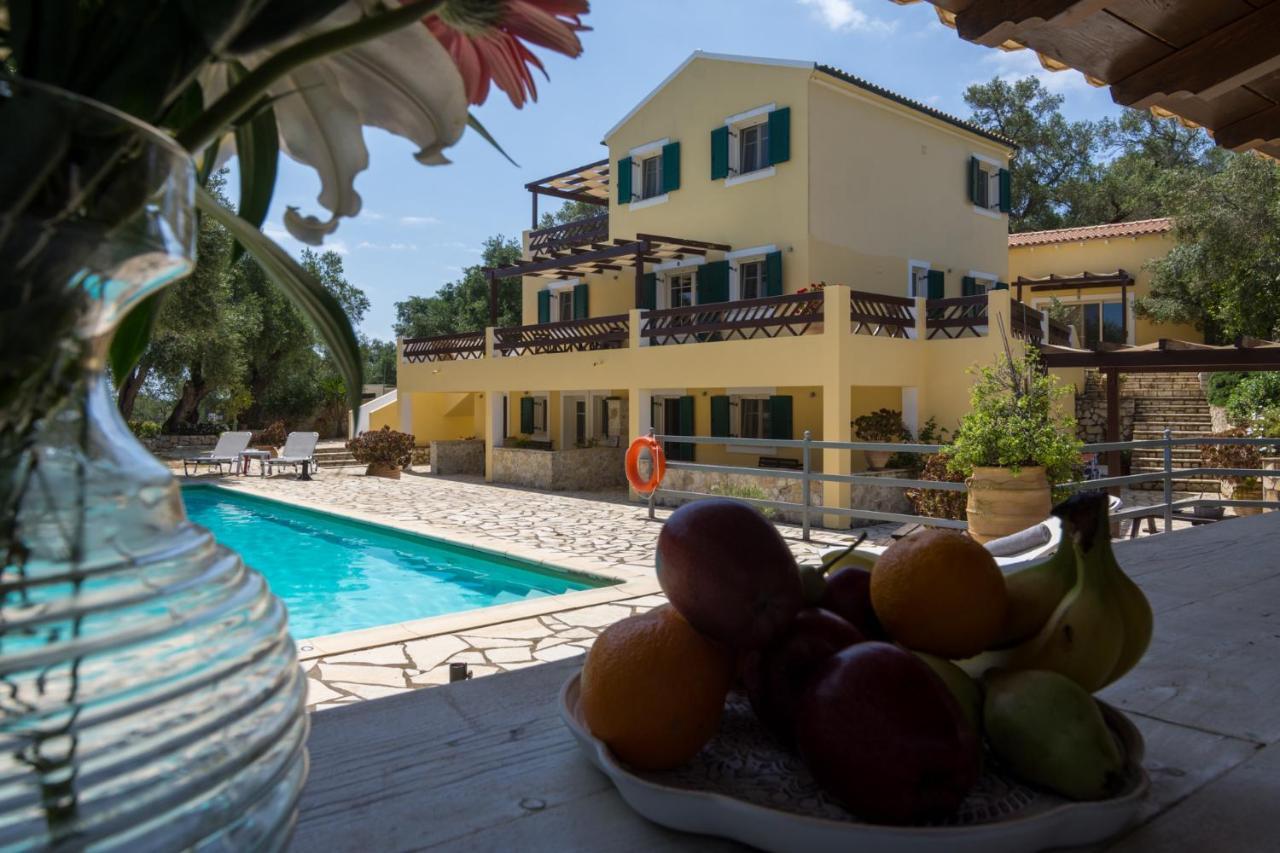 Villa Elaia Suites & Apartments No.7 Гайос Екстериор снимка
