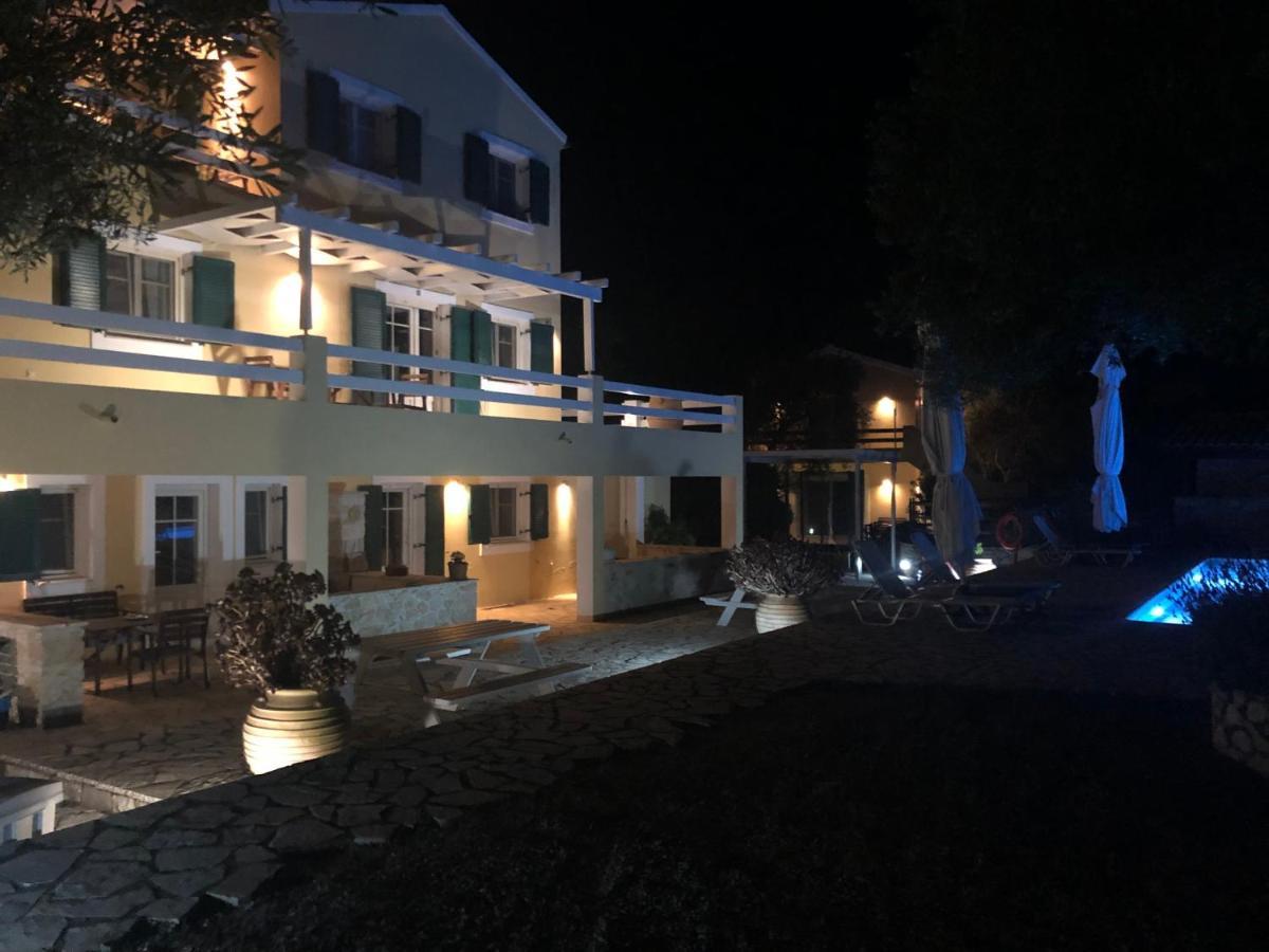 Villa Elaia Suites & Apartments No.7 Гайос Екстериор снимка